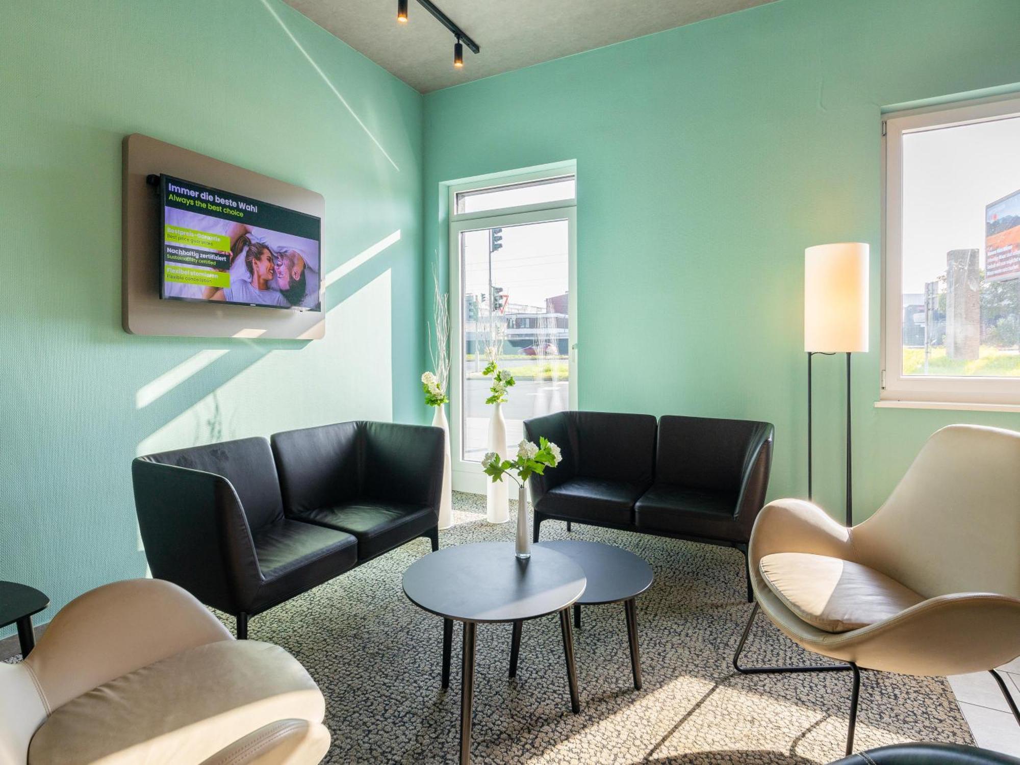 B&B Hotel Нойс Экстерьер фото